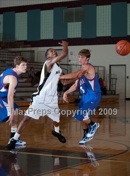Thumbnail 1 in Marshall vs. Westlake  (McDonalds Texas Invitational) photogallery.