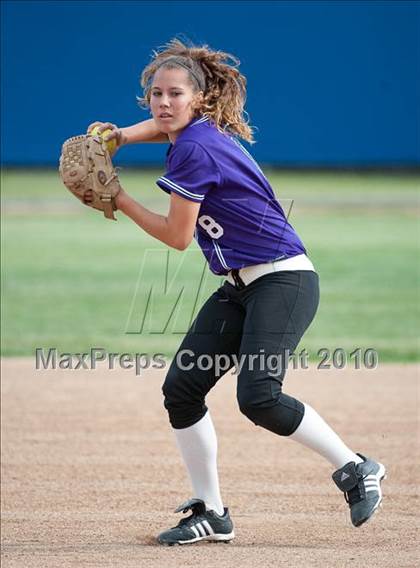 Thumbnail 3 in Santana @ Rancho Bernardo photogallery.