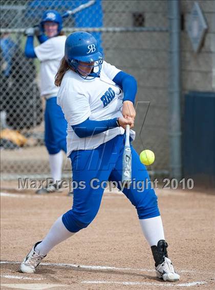 Thumbnail 3 in Santana @ Rancho Bernardo photogallery.