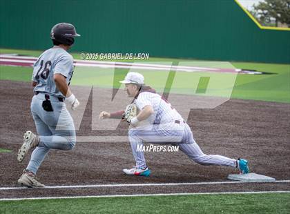 Thumbnail 1 in Dripping Springs vs. Pharr-San Juan-Alamo (UIL Baseball 6A Region IV Regional Final) photogallery.