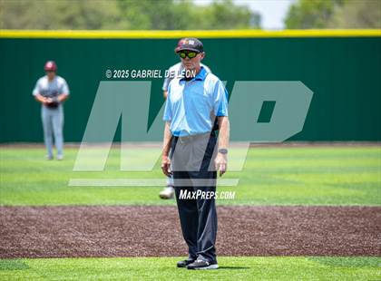 Thumbnail 2 in Dripping Springs vs. Pharr-San Juan-Alamo (UIL Region IV 6A Baseball Regional Final) photogallery.
