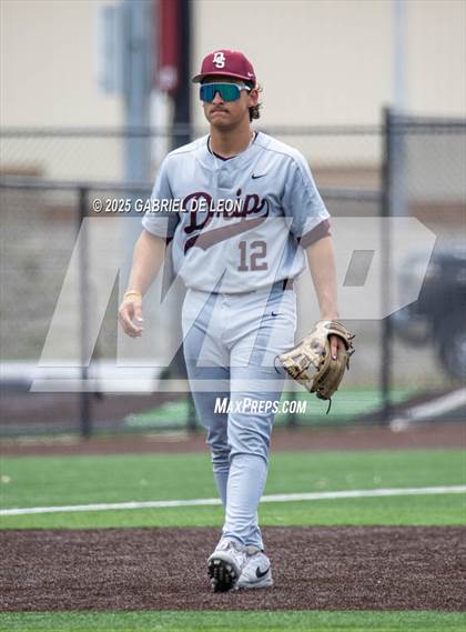 Thumbnail 2 in Dripping Springs vs. Pharr-San Juan-Alamo (UIL Region IV 6A Baseball Regional Final) photogallery.