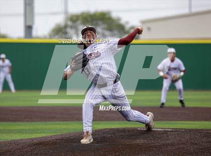 Thumbnail 3 in Dripping Springs vs. Pharr-San Juan-Alamo (UIL Region IV 6A Baseball Regional Final) photogallery.