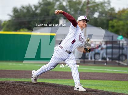 Thumbnail 2 in Dripping Springs vs. Pharr-San Juan-Alamo (UIL Baseball 6A Region IV Regional Final) photogallery.