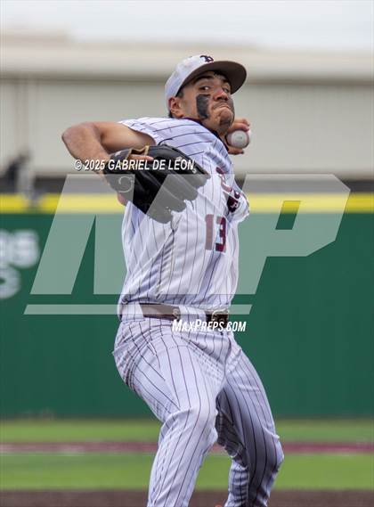 Thumbnail 1 in Dripping Springs vs. Pharr-San Juan-Alamo (UIL Baseball 6A Region IV Regional Final) photogallery.