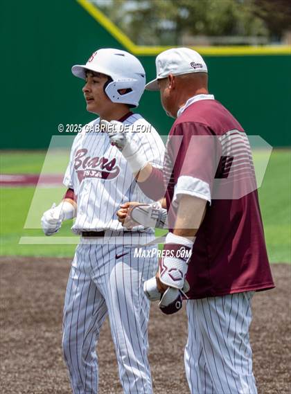 Thumbnail 3 in Dripping Springs vs. Pharr-San Juan-Alamo (UIL Region IV 6A Baseball Regional Final) photogallery.