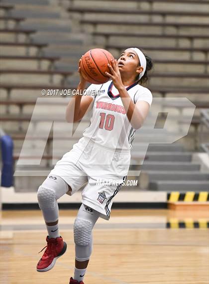 Thumbnail 1 in Cornerstone Christian vs Alamo Heights (SAISD Invitational) photogallery.