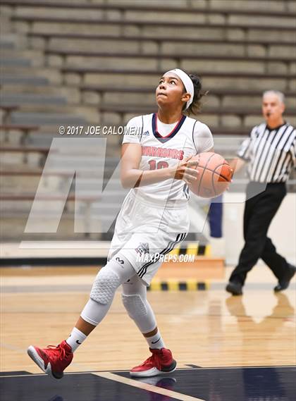 Thumbnail 1 in Cornerstone Christian vs Alamo Heights (SAISD Invitational) photogallery.