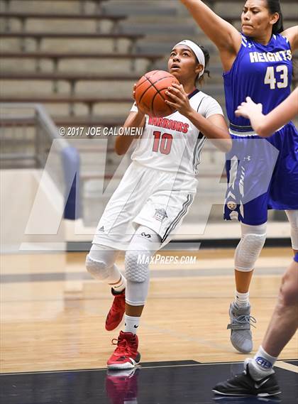 Thumbnail 3 in Cornerstone Christian vs Alamo Heights (SAISD Invitational) photogallery.