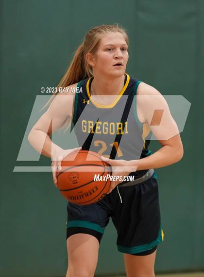 Thumbnail 2 in Gregori @ Monterey Trail (Playoff) photogallery.