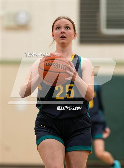 Thumbnail 2 in Gregori @ Monterey Trail (Playoff) photogallery.