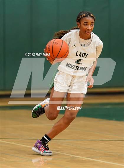 Thumbnail 3 in Gregori @ Monterey Trail (Playoff) photogallery.