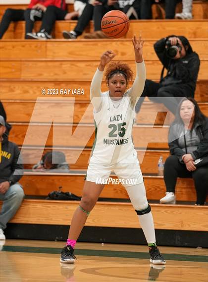 Thumbnail 3 in Gregori @ Monterey Trail (Playoff) photogallery.
