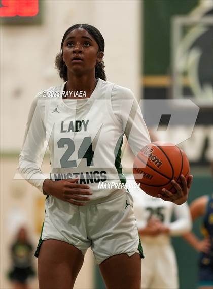 Thumbnail 2 in Gregori @ Monterey Trail (Playoff) photogallery.