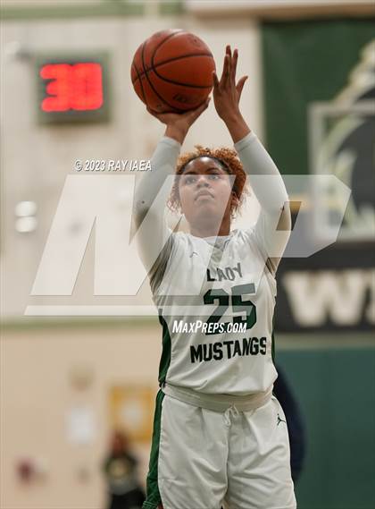 Thumbnail 2 in Gregori @ Monterey Trail (Playoff) photogallery.