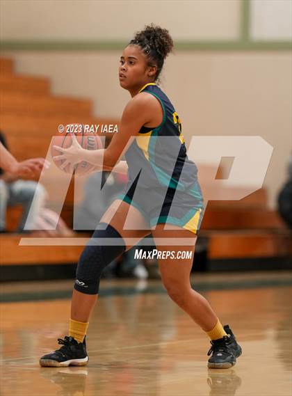 Thumbnail 2 in Gregori @ Monterey Trail (Playoff) photogallery.