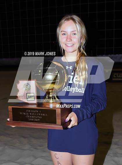 Thumbnail 3 in Xavier College Prep vs. Perry (AIA D1 Final - Awards)  photogallery.