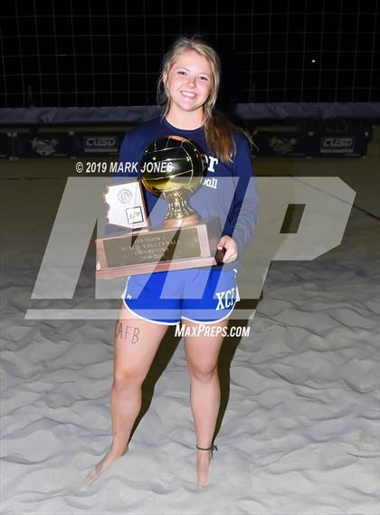 Thumbnail 3 in Xavier College Prep vs. Perry (AIA D1 Final - Awards)  photogallery.