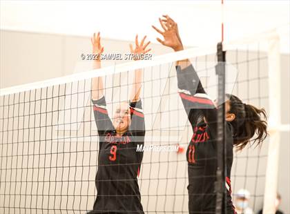 Thumbnail 1 in Castilleja vs. Sacred Heart Cathedral Preparatory (Spikefest 1) photogallery.