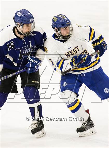 Thumbnail 3 in Saratoga Springs vs. West Genesee (NYSPHSAA Division 1 Semifinal) photogallery.