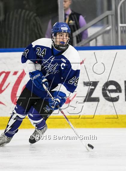 Thumbnail 3 in Saratoga Springs vs. West Genesee (NYSPHSAA Division 1 Semifinal) photogallery.