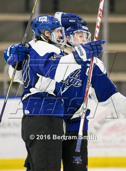Thumbnail 2 in Saratoga Springs vs. West Genesee (NYSPHSAA Division 1 Semifinal) photogallery.