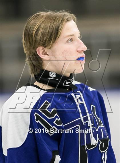 Thumbnail 2 in Saratoga Springs vs. West Genesee (NYSPHSAA Division 1 Semifinal) photogallery.