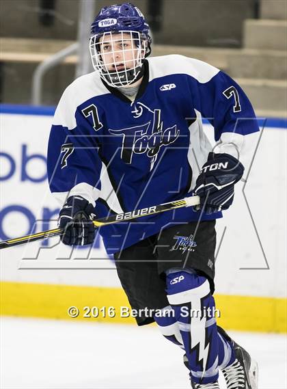Thumbnail 1 in Saratoga Springs vs. West Genesee (NYSPHSAA Division 1 Semifinal) photogallery.