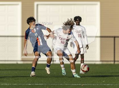 Thumbnail 2 in Milton Academy vs. Taft School (NEPSAC Class A Final) photogallery.