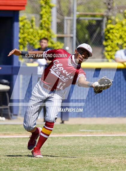 Thumbnail 3 in Clovis West @ San Joaquin Memorial photogallery.