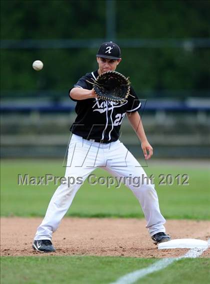 Thumbnail 2 in Xavier vs. Shelton (SCC Semifinal) photogallery.