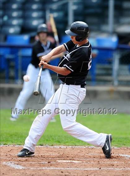 Thumbnail 1 in Xavier vs. Shelton (SCC Semifinal) photogallery.