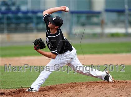 Thumbnail 2 in Xavier vs. Shelton (SCC Semifinal) photogallery.