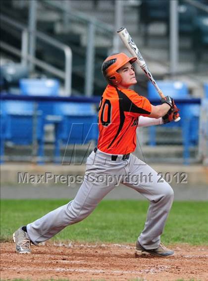 Thumbnail 2 in Xavier vs. Shelton (SCC Semifinal) photogallery.