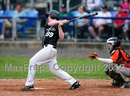 Thumbnail 1 in Xavier vs. Shelton (SCC Semifinal) photogallery.