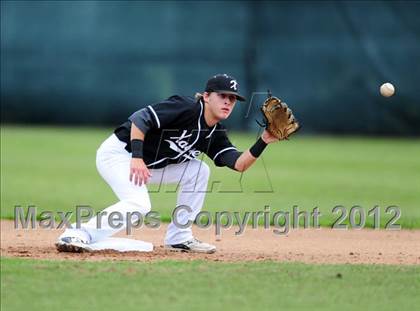 Thumbnail 1 in Xavier vs. Shelton (SCC Semifinal) photogallery.
