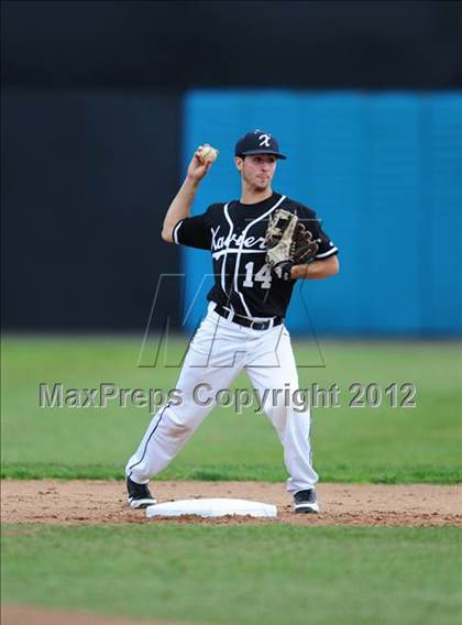 Thumbnail 3 in Xavier vs. Shelton (SCC Semifinal) photogallery.
