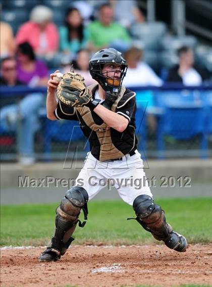 Thumbnail 2 in Xavier vs. Shelton (SCC Semifinal) photogallery.