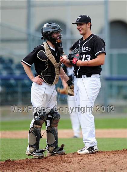 Thumbnail 2 in Xavier vs. Shelton (SCC Semifinal) photogallery.