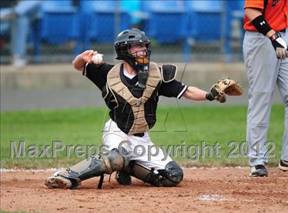 Thumbnail 3 in Xavier vs. Shelton (SCC Semifinal) photogallery.