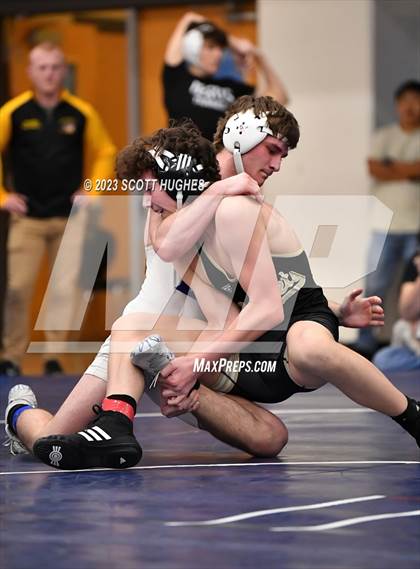 Thumbnail 1 in TSSAA DII Sectionals (Antioch) photogallery.