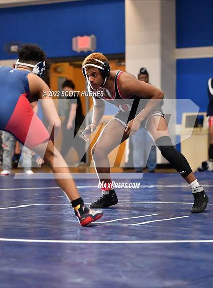 Thumbnail 2 in TSSAA DII Sectionals (Antioch) photogallery.