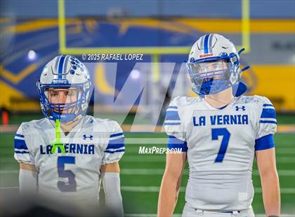 Thumbnail 3 in La Vernia @ Bay City photogallery.