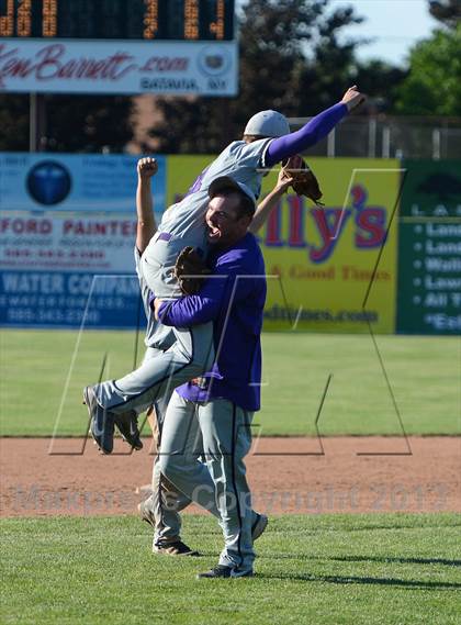 Thumbnail 3 in Lyndonville vs. Pine Valley Central (NYSPHSAA Far West Regional) photogallery.