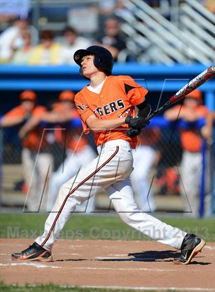 Thumbnail 1 in Lyndonville vs. Pine Valley Central (NYSPHSAA Far West Regional) photogallery.