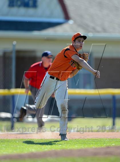 Thumbnail 2 in Lyndonville vs. Pine Valley Central (NYSPHSAA Far West Regional) photogallery.