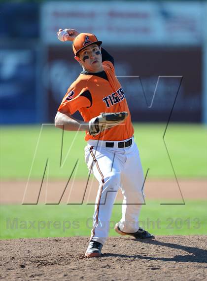 Thumbnail 3 in Lyndonville vs. Pine Valley Central (NYSPHSAA Far West Regional) photogallery.