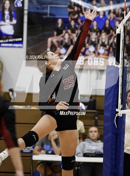 Thumbnail 2 in Orland vs West Valley (Eileen Mason Invitational) photogallery.