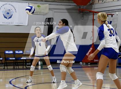 Thumbnail 3 in Orland vs West Valley (Eileen Mason Invitational) photogallery.