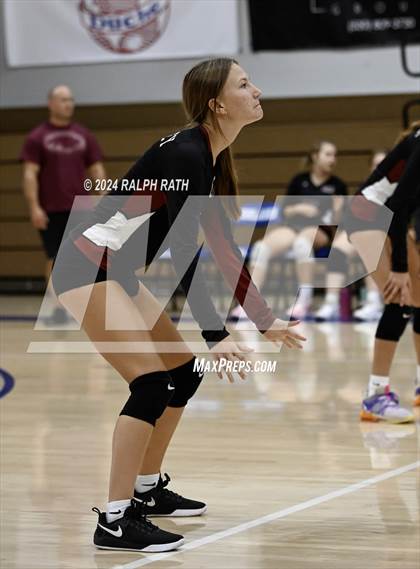 Thumbnail 1 in Orland vs West Valley (Eileen Mason Invitational) photogallery.